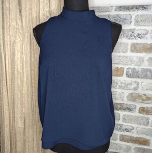 Banana Republic Women's Navy Tank - Size Small